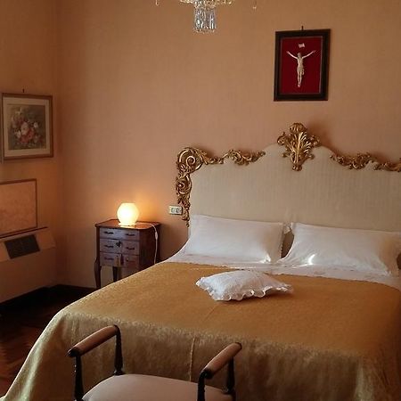 B&B Villafiorita Сан-Джорджо-ди-Мантова Экстерьер фото