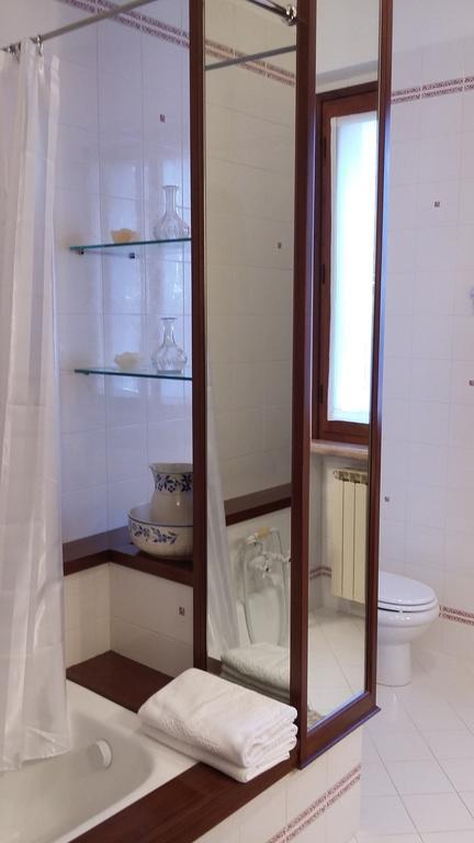 B&B Villafiorita Сан-Джорджо-ди-Мантова Номер фото